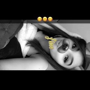 Meet your Posher, Liz